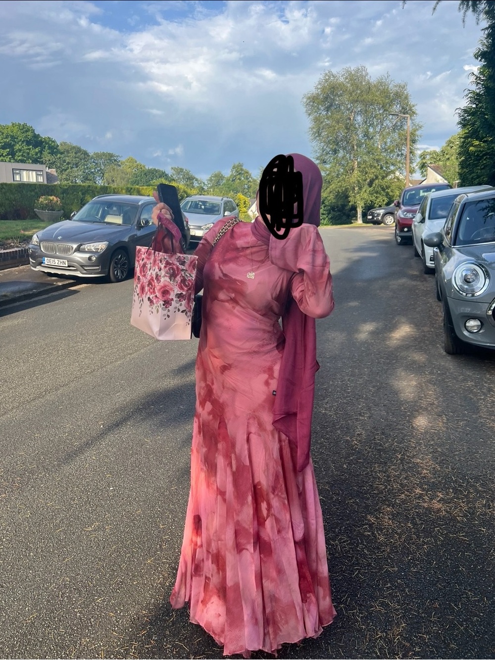 Elegant Pink Maxi Dress with long sleeves